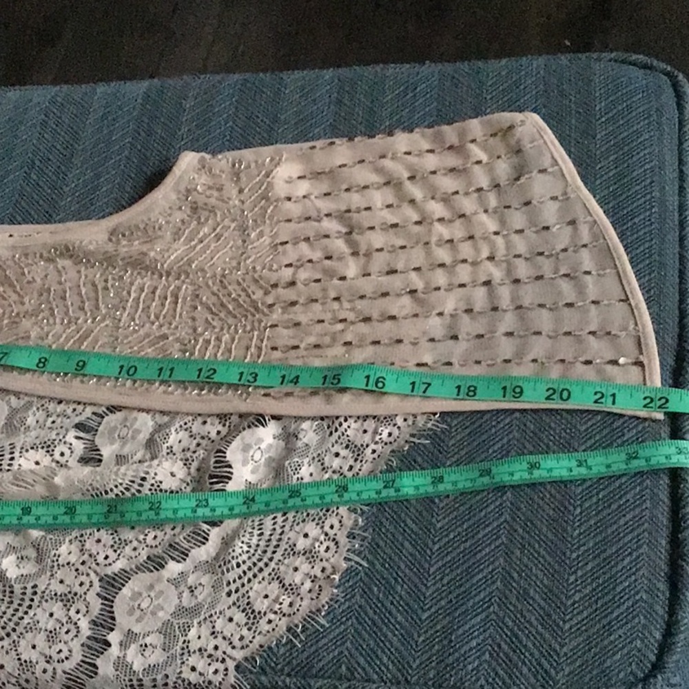 Chico's sequin embellished lace vest size 0, Khaki color - Picture 10 of 10